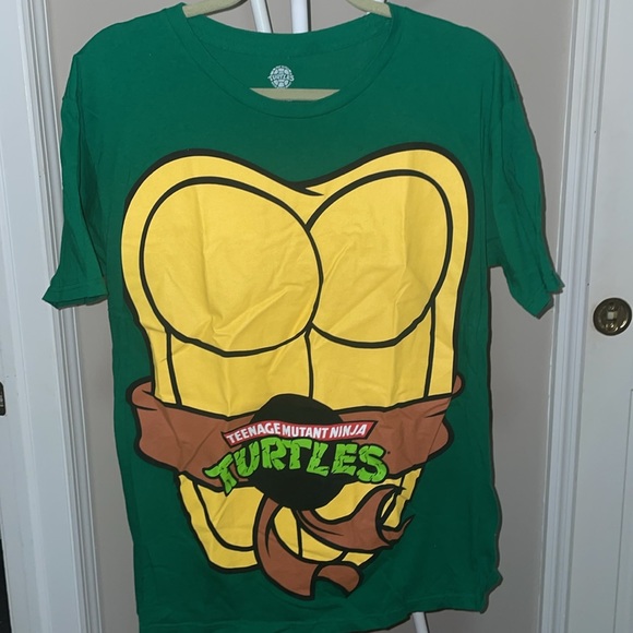 TMNT tshirt! 2 available! Front and back turtle shell 🐢 - Picture 3 of 4
